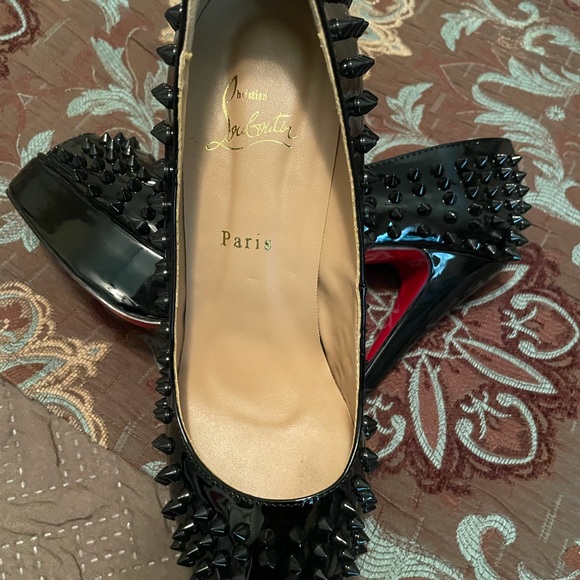 Copy ladies heels size 40 - Picture 3 of 4